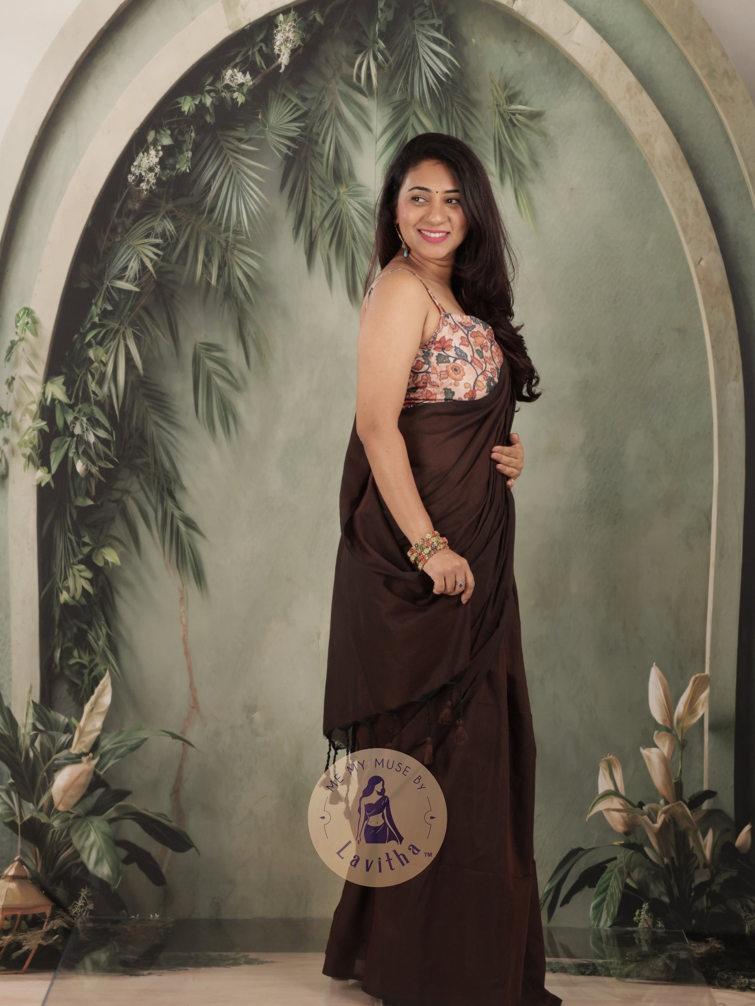 Saaqi Mocha Sheen Cotton Saree
