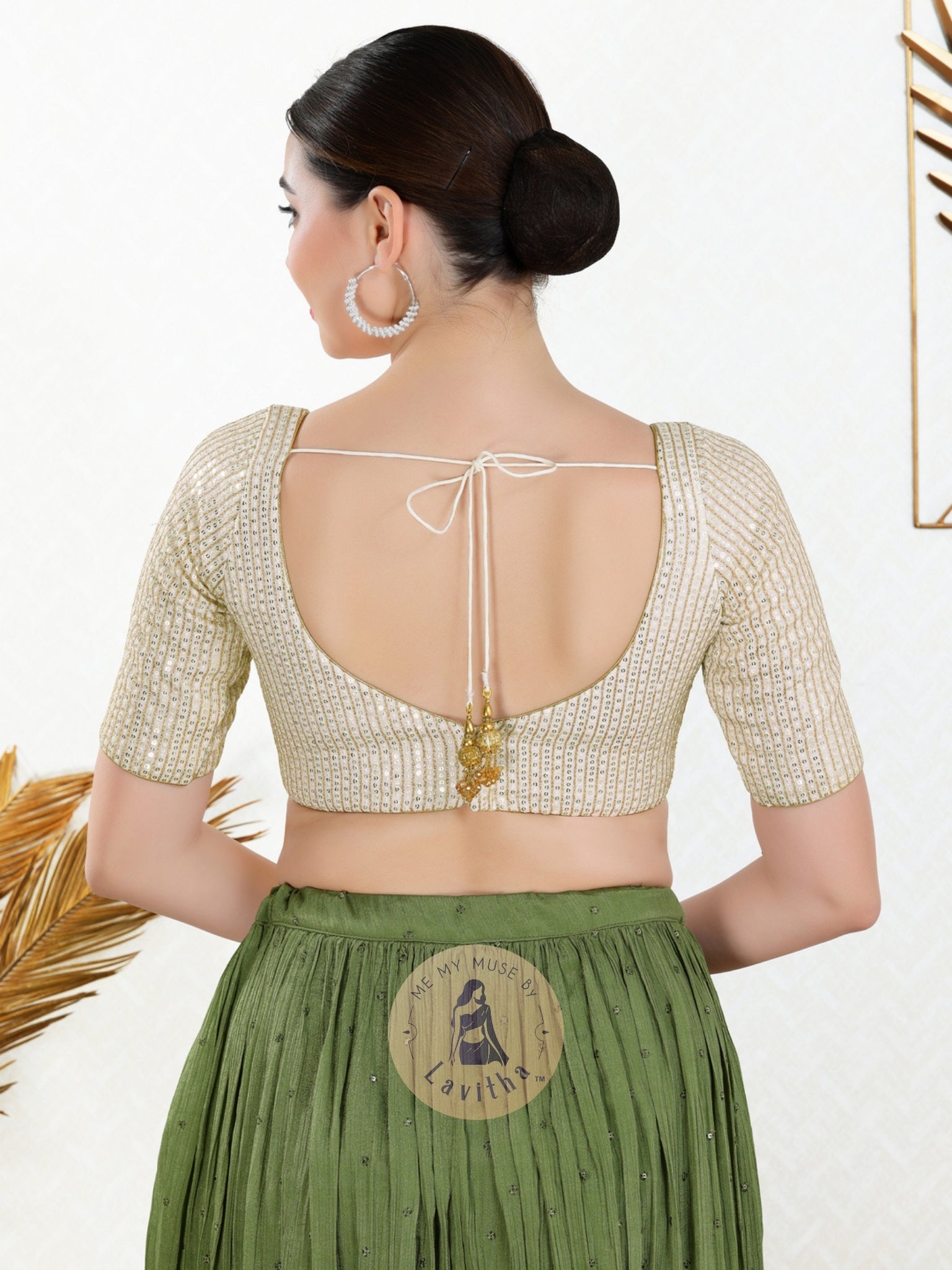 Cream n Gold Georgette Padded Leaf-Neck Blouse
