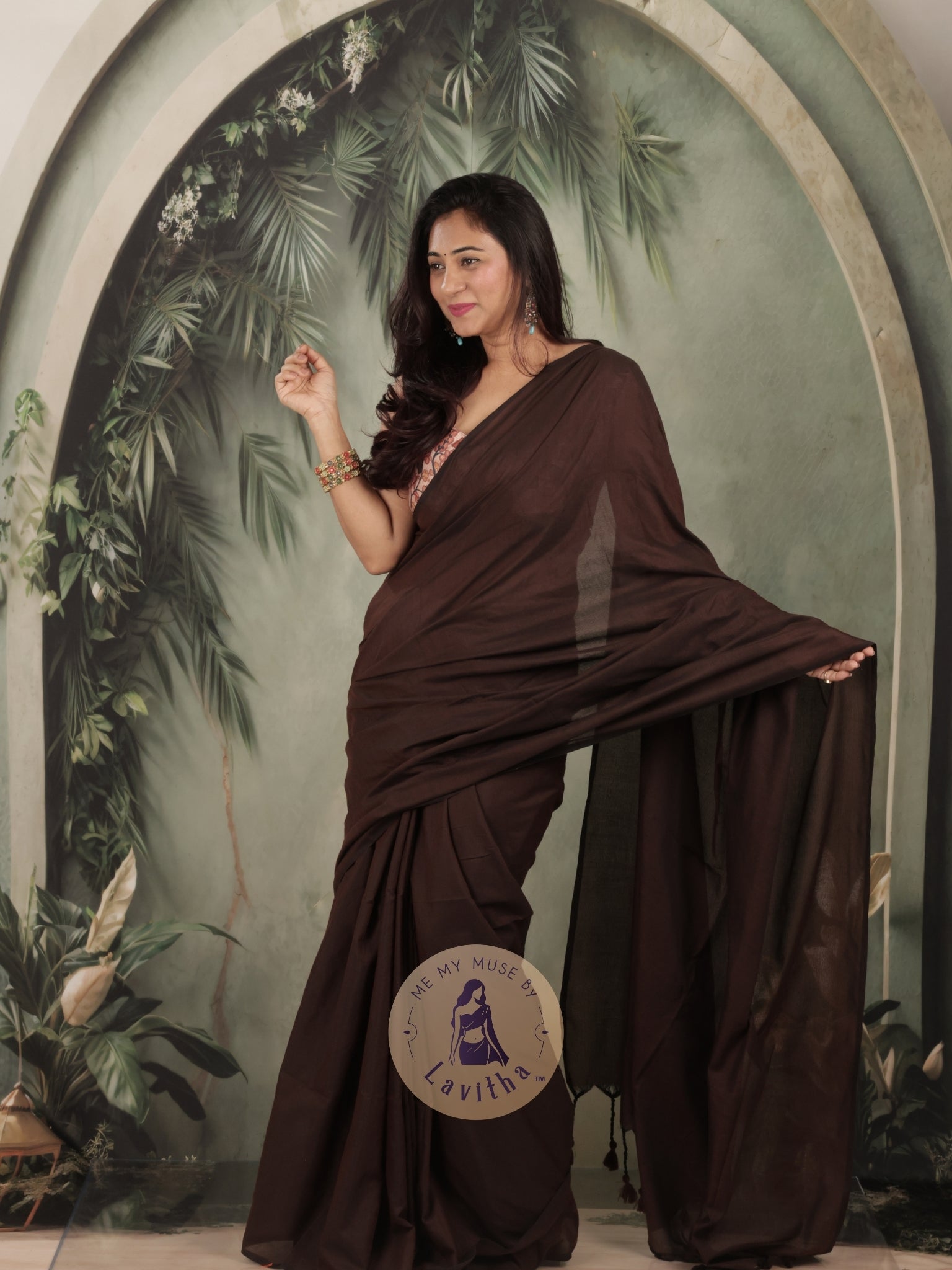 Saaqi Mocha Sheen Cotton Saree
